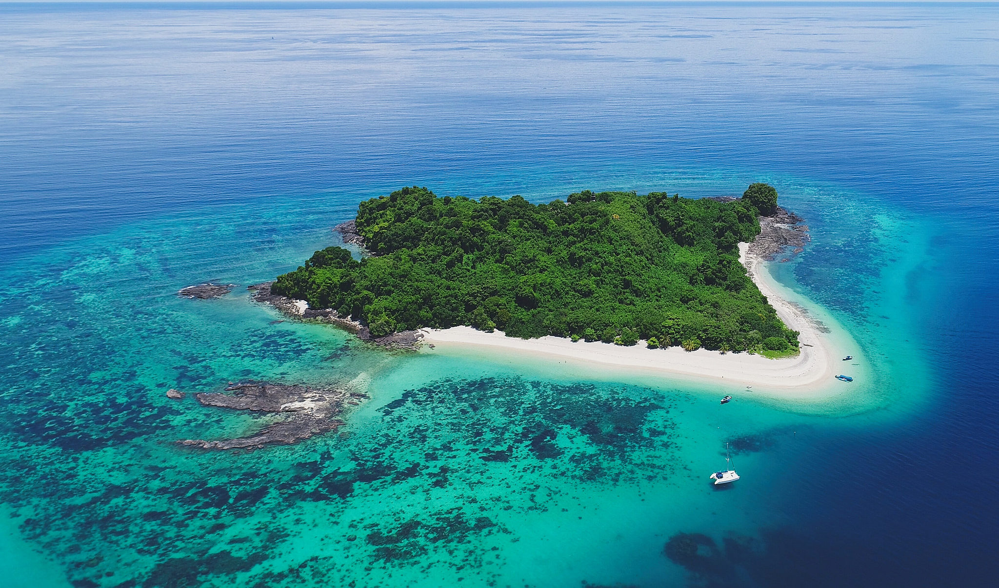 Nosy Tanikely - Marine reserve snorkeling - Madagascar